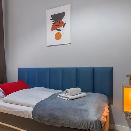 FriendHouse Apartments Krakau Buitenkant foto