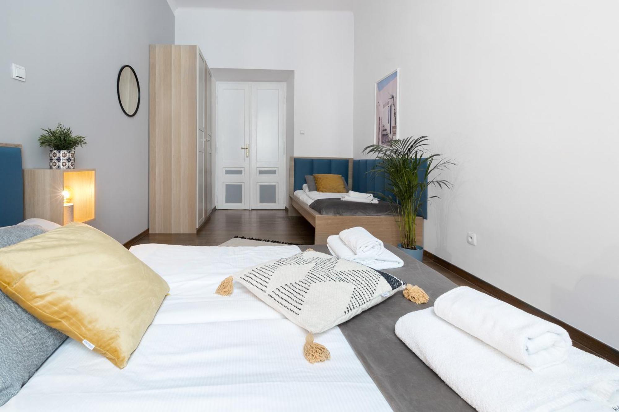 FriendHouse Apartments Krakau Buitenkant foto