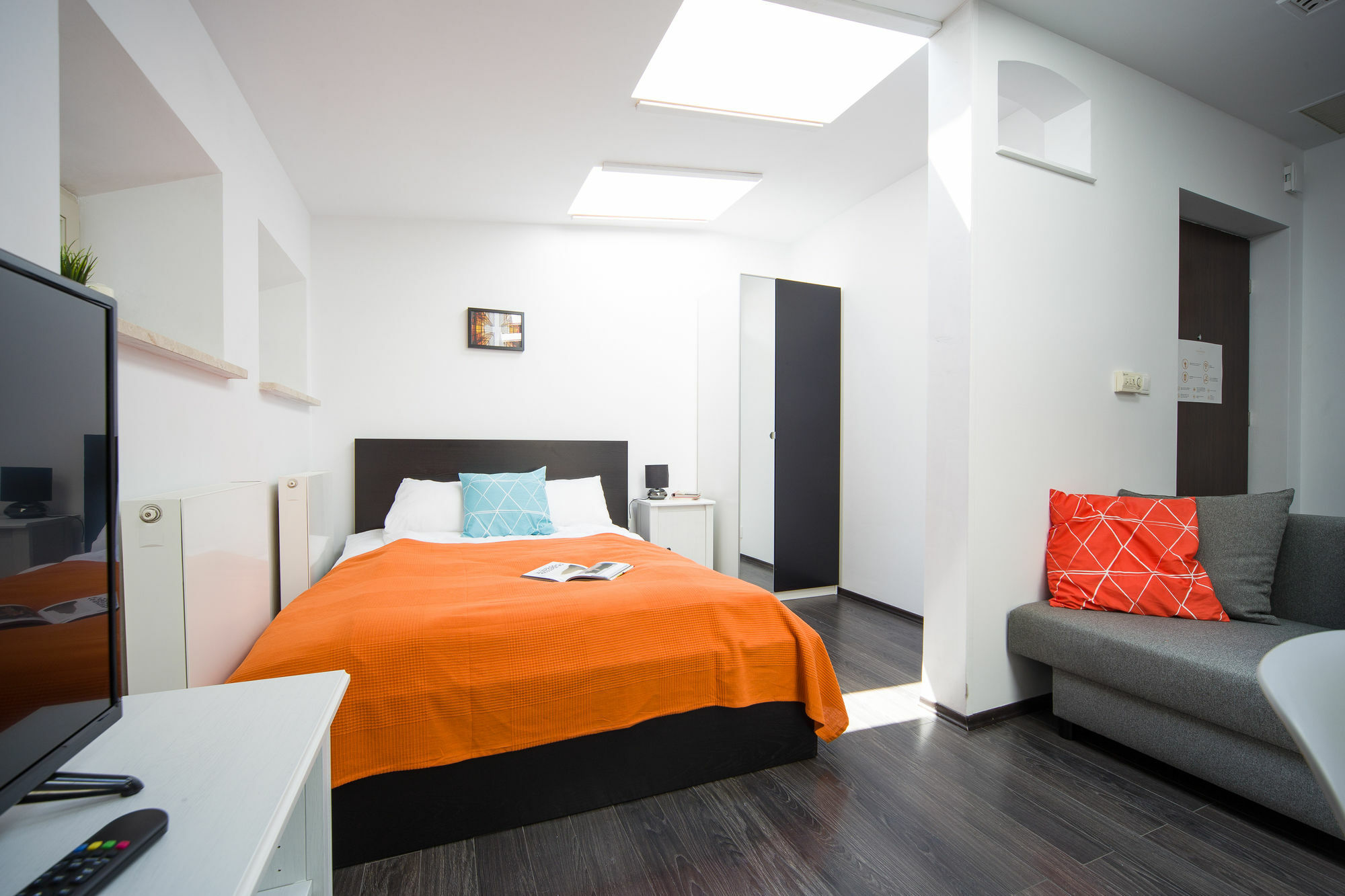 FriendHouse Apartments Krakau Buitenkant foto